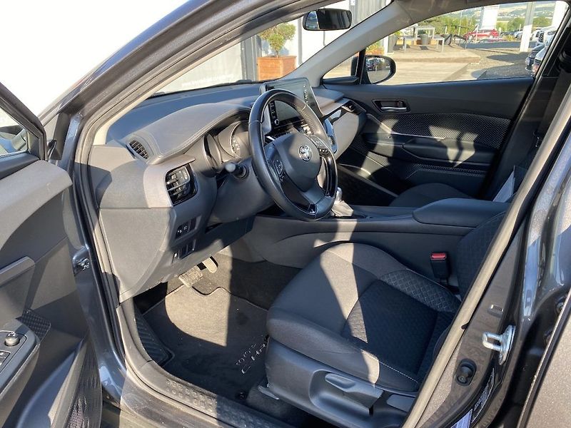 Toyota C-HR 1.8HSD, ČR, Comfort, záruka - fotka 10 z 26