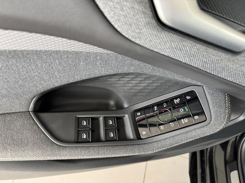 Audi A5 TFSI 150kW*S-LINE*REZERVACE! - fotka 30 z 37