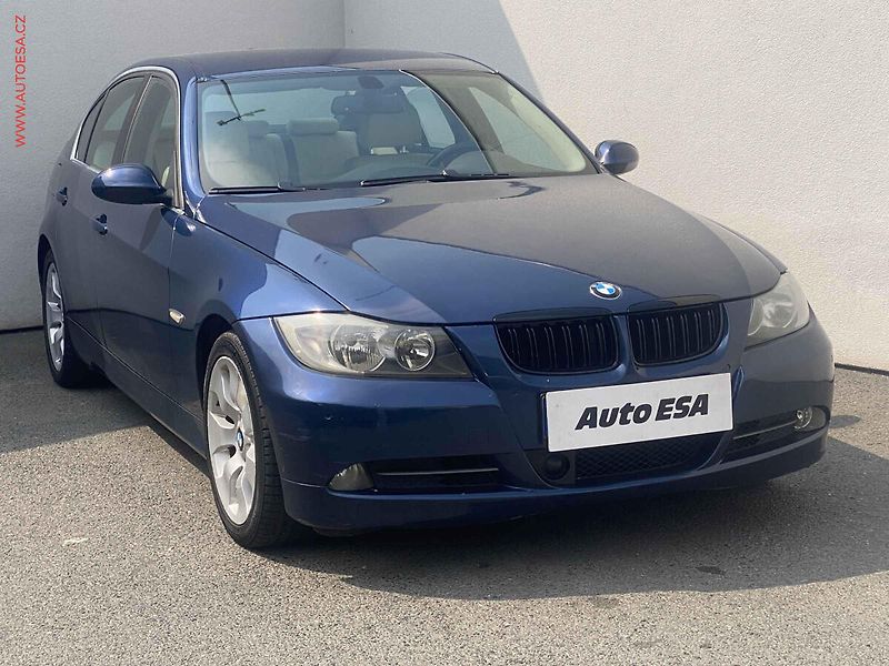 BMW Řada 3 (2006) 3.0 i, AT, kůže, autoAC - fotografie inzerátu