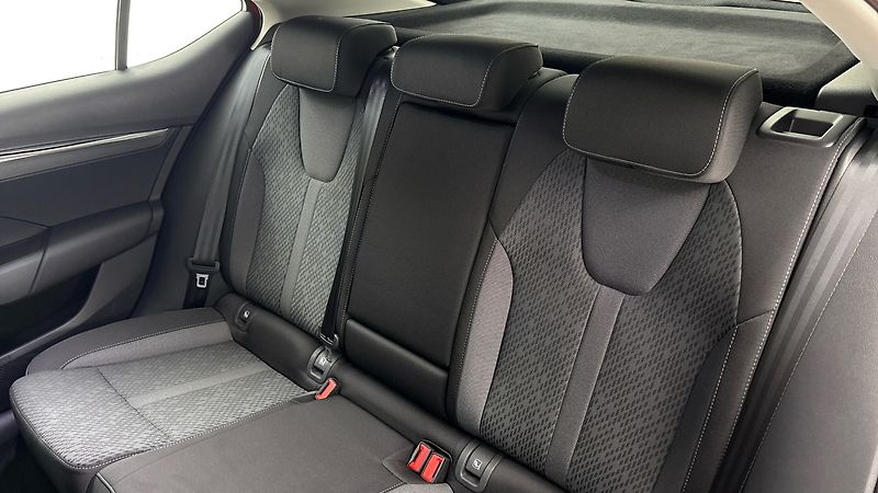 Škoda Octavia 1.5 TSI E-Tec DSG Style - fotka 16 z 26