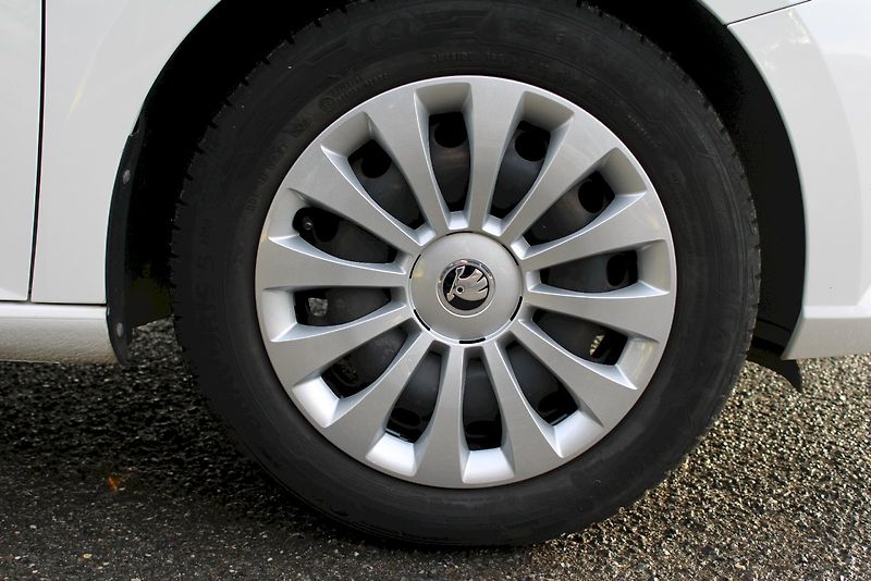 Škoda Fabia (2019) Active 1.0MPI / 55kW 5°MP - fotka 22 z 22