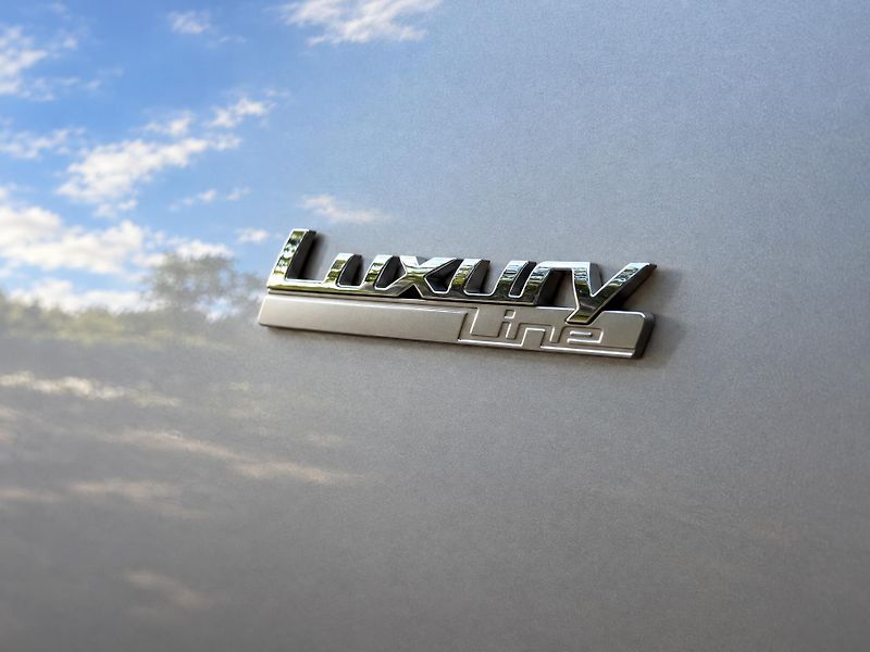 BMW Řada 5 2,0 530i xDrive Luxury Line - fotka 33 z 40