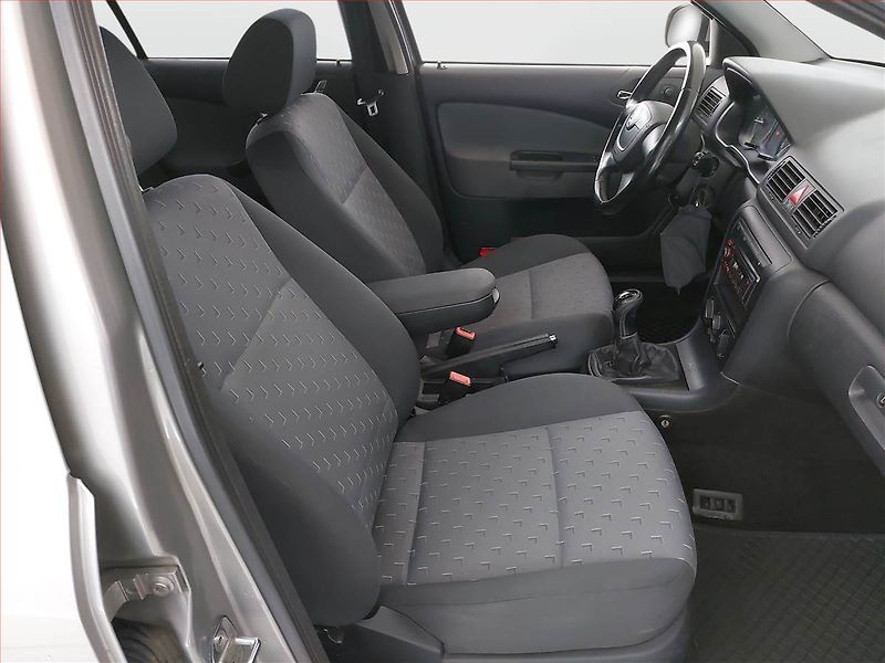 Škoda Octavia (2009) 1.9 TDI , nová STK, Tažné - fotka 7 z 11