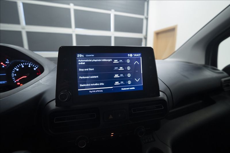 Peugeot Rifter 1,5 BlueHDi KAMERA 7 MÍST ČR - fotka 29 z 37