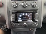 Volkswagen Touran (2013) 1.6 TDi, Comfortline, DSG - náhled 17