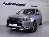 Mitsubishi Outlander 2,4 PHEV 4x4.