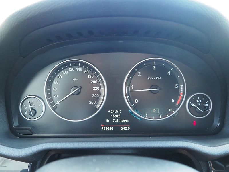 BMW X3 (2013) 2.0D xDrive, AT - fotka 26 z 35
