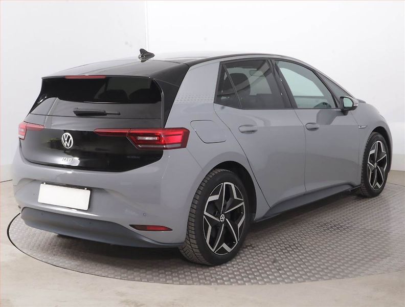 Volkswagen ID.3 (2020) 1st (62 kWh), SoH 89% - fotka 5 z 18