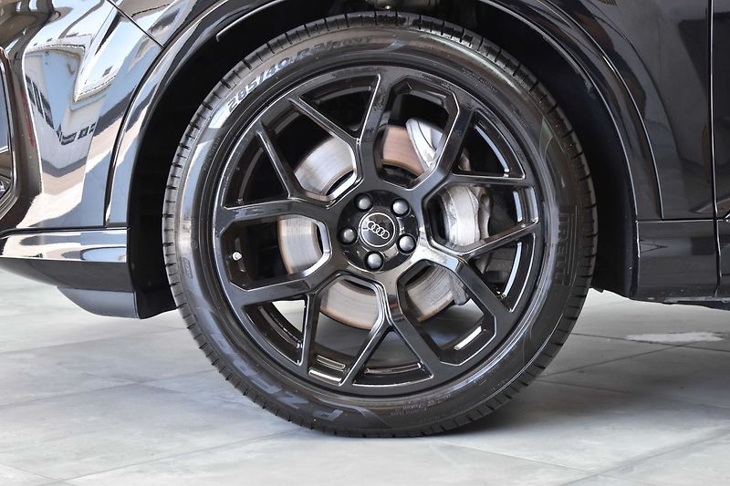 Audi Q7 50 TDI S-LINE*7.MÍST*AIR*DPH* - fotka 39 z 49