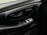 Mercedes-Benz Třídy V (2018)  V-Class 250d L 4MATIC - náhled 19