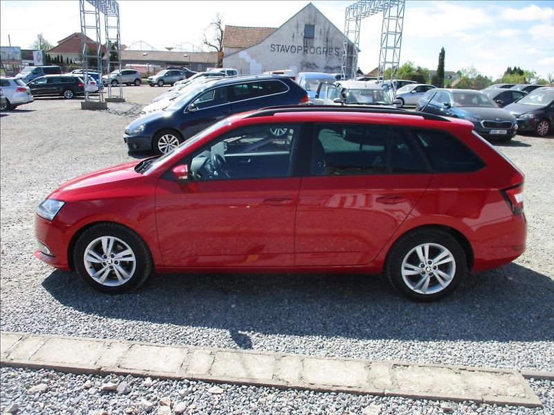 Škoda Fabia 1,0 TSI, serviska,1.maj,DPH,CZ - fotka 9 z 27
