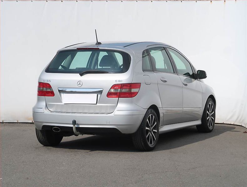 Mercedes-Benz Třídy B (2009) B 180 CDI , Automat, Tempomat - fotka 5 z 20
