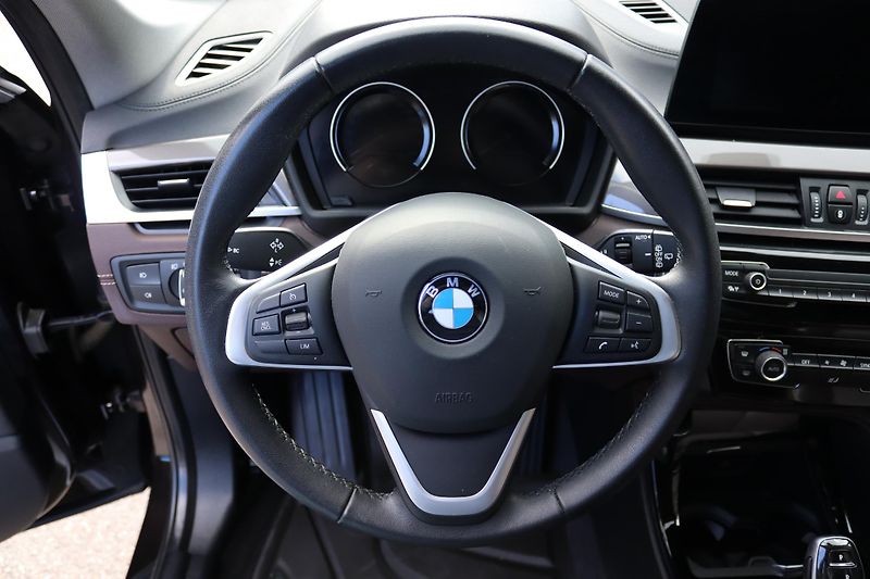 BMW X1 XDRIVE 25i F48 170kW - fotka 26 z 50