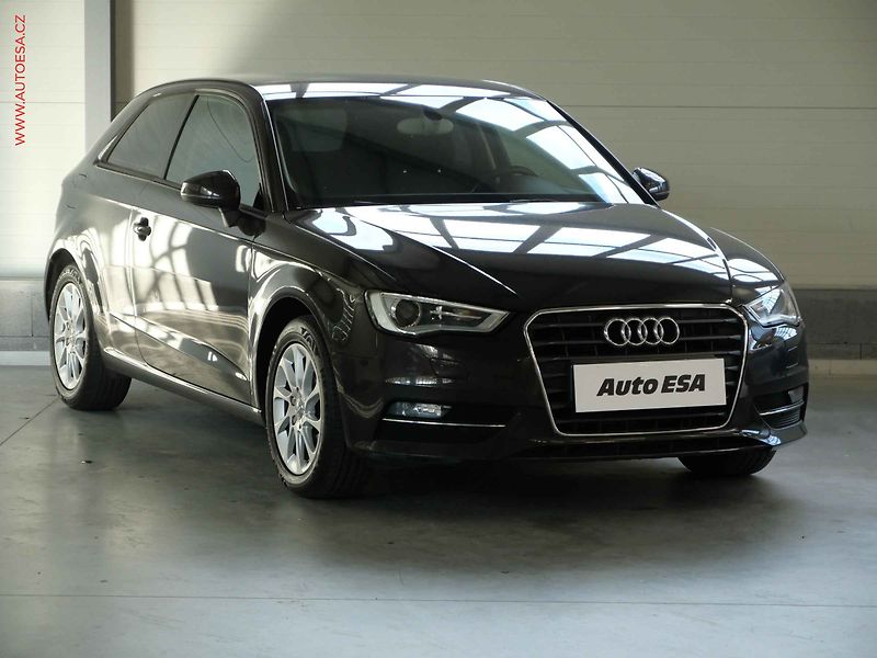 Audi A3 (2013) 2.0TDi, AT, bixen, AC - fotografie inzerátu