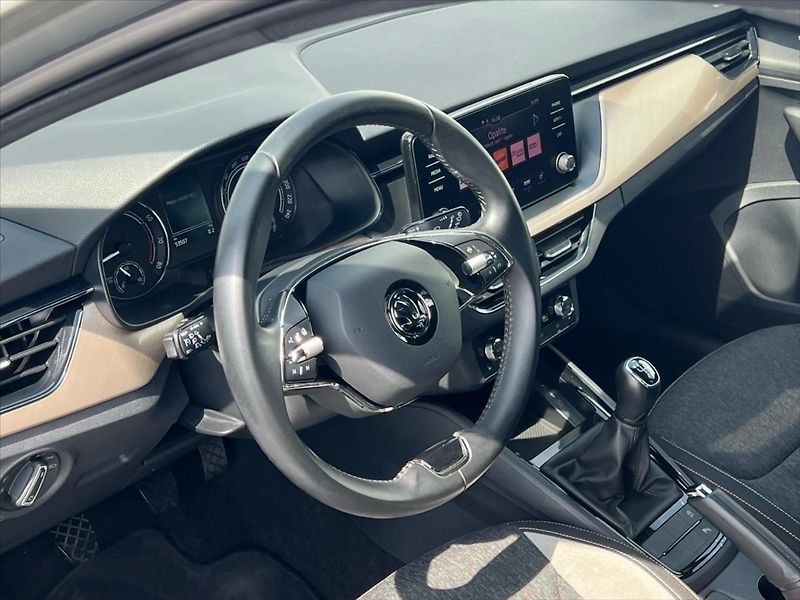 Škoda Scala 1,0 TSi 81kW STYLE - fotka 10 z 23
