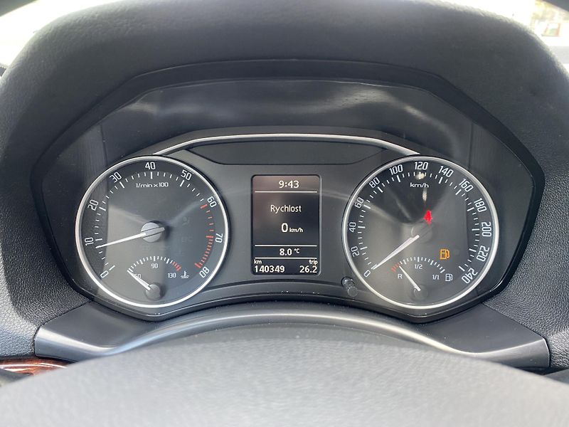 Škoda Octavia 1.4 TSI 90kW -ELEGANCE-PDC-ALU - fotka 20 z 44
