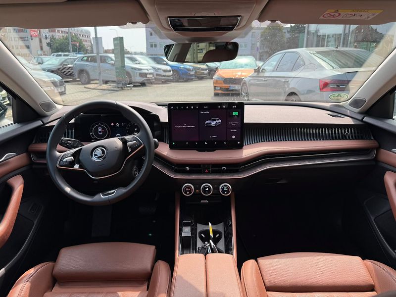Škoda Superb L&K 2.0 TDI 142kw DSG 4x4 - fotka 5 z 28