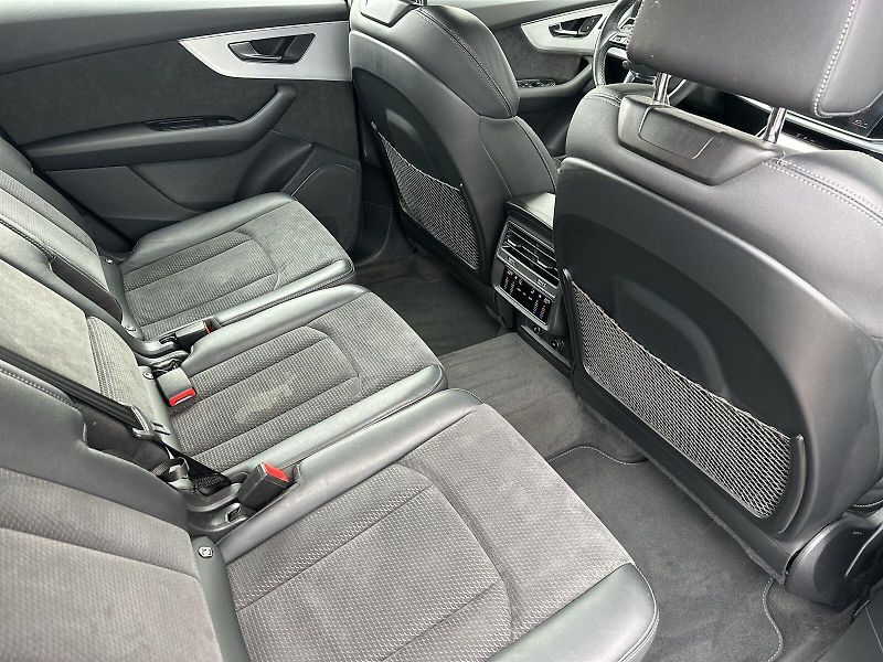 Audi Q7 (2022) 3.0 TDI Quattro S-line - fotka 10 z 37