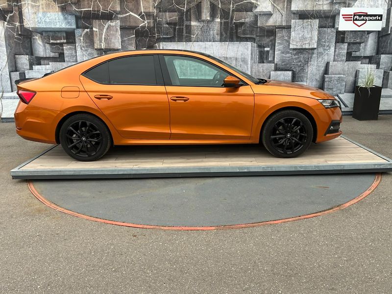 Škoda Octavia (2022) 1.5TSi,110KW,VYHŘ.SEDADLA,TEMP - fotka 5 z 21