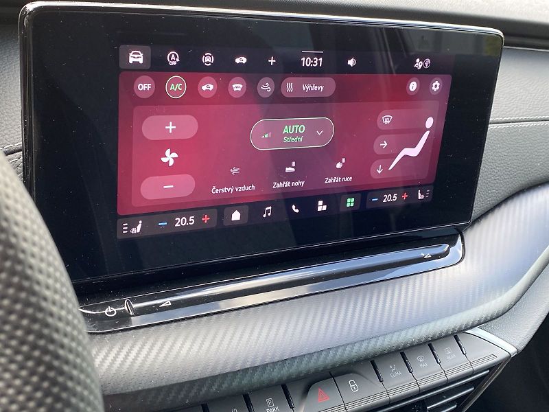 Škoda Octavia (2025) Combi 1.5 TSI DSG Sportline - fotka 11 z 39