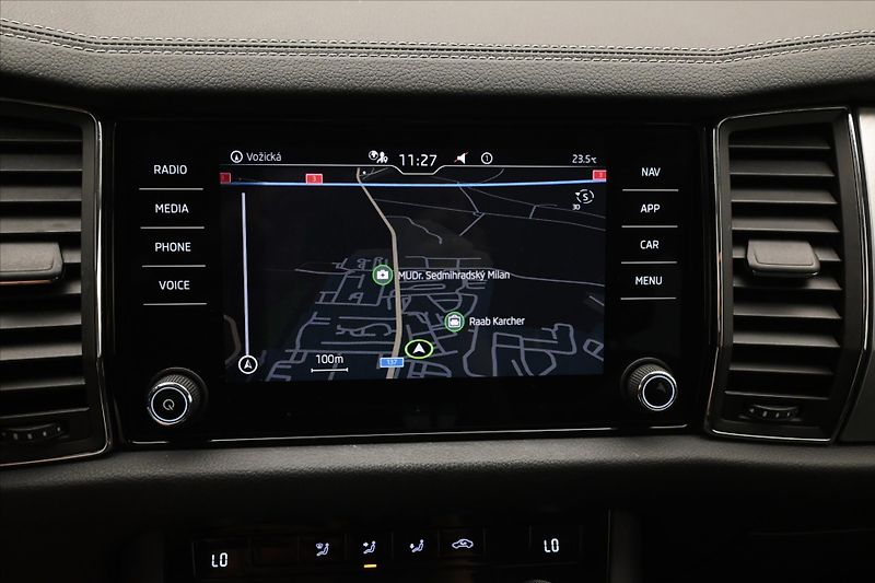 Škoda Kodiaq 2,0 TDI 110kW DSG NAVIGACE Zár - fotka 20 z 31