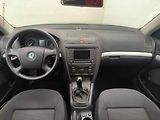 Škoda Octavia (2005) 1.6MPi, Ambition - náhled 8