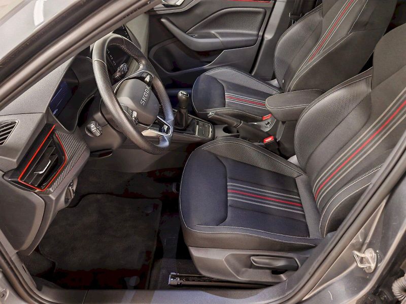 Škoda Scala (2025) 1.0 TSI 85 kW Monte Carlo - fotka 21 z 29