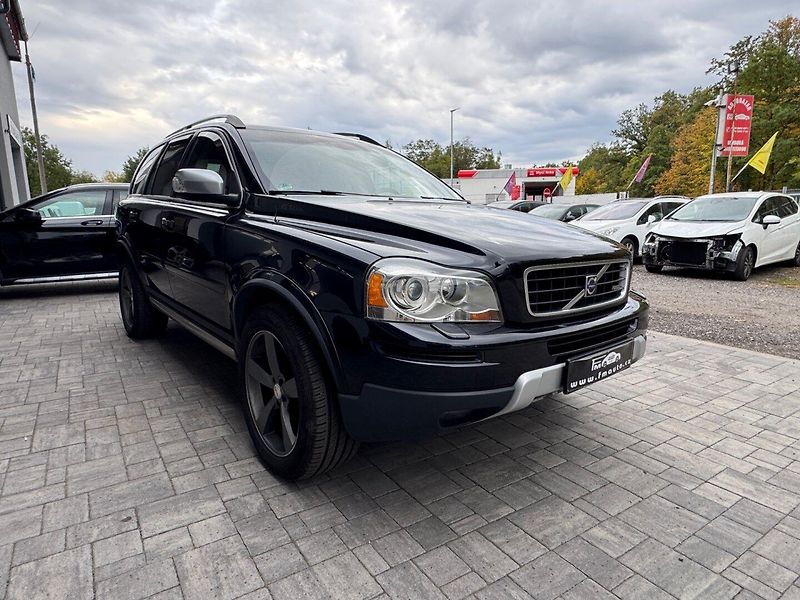 Volvo XC90 (2009) D5 AWD 7Míst R-Design - fotka 4 z 37
