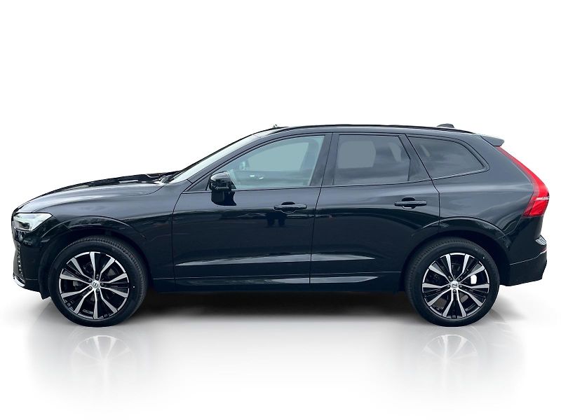 Volvo XC60 B5 AWD PLUS DARK/360/vent/kola - fotka 2 z 50