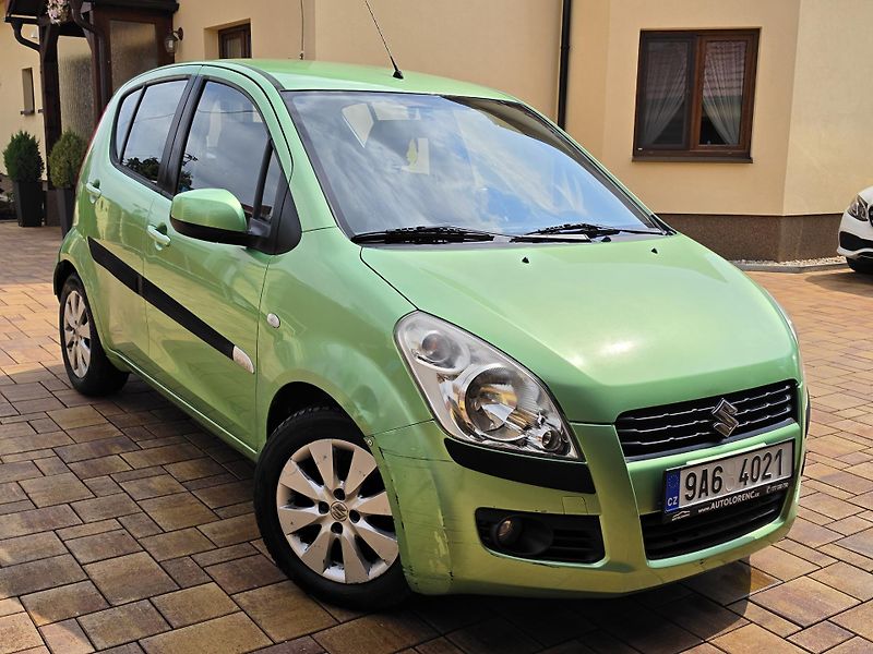 Suzuki Splash 1.2i 63kW KLIMA*REZERVACE* - fotka 6 z 46