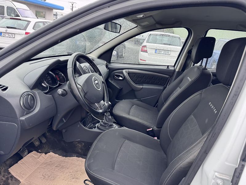 Dacia Duster 1.5 DCi, 80 kW, 128 tis km - fotka 8 z 16