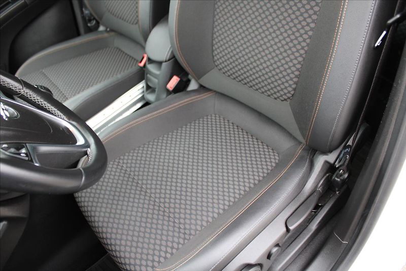 Opel Meriva 1,4 i  ČR,1.MAJITEL,COSMO - fotka 20 z 31