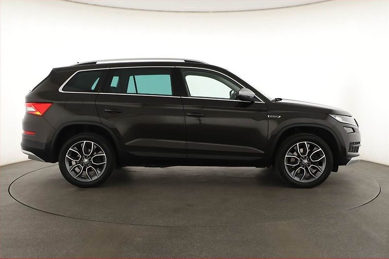 Škoda Kodiaq (2018) Scout 2.0 TDI 4x4 - fotka 6 z 20