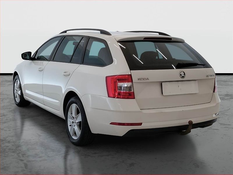 Škoda Octavia (2018) Ambition 1.6 TDI, Tempomat - fotka 4 z 17