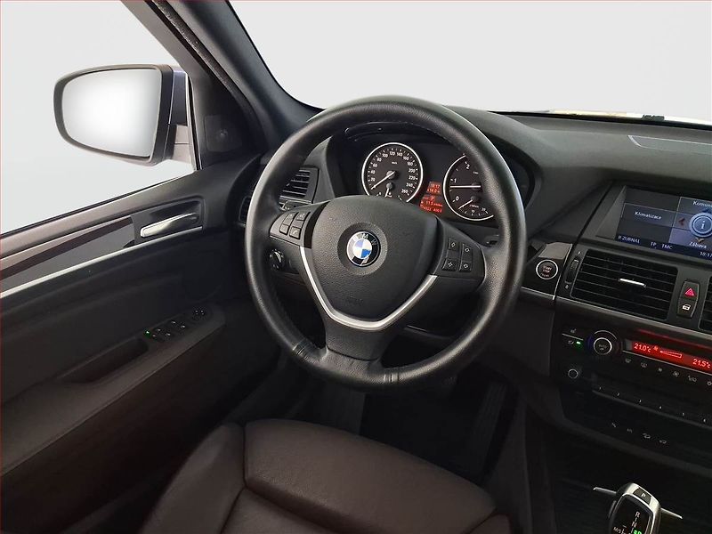 BMW X5 (2009) xDrive35d - fotka 7 z 23