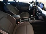 Ford Focus (2020) 1.0 EcoBoost, Tempomat - náhled 9