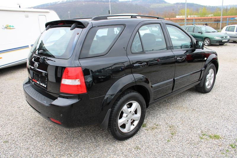 Kia Sorento (2009) 2,5CRD KLIMA 4X4 EL.OKNA  ALU - fotka 7 z 16
