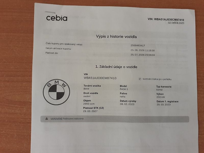 BMW Řada 5 (2023) 540d x Drive 250 Kw  ČR - fotka 39 z 46