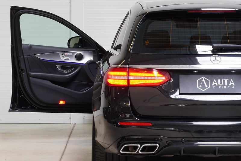 Mercedes-Benz Třídy E 63 AMG,4m,Klima.sed,ACC,Pano - fotka 11 z 43