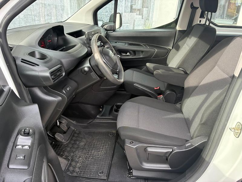 Peugeot Partner (2020) 1.5HDi, 96KW,VYHŘ. SEDADLA,DPH - fotka 23 z 26