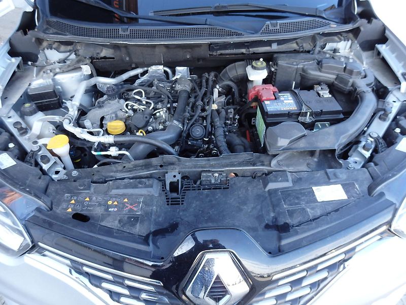 Renault Kadjar 1.3 TCe 103 kW ZÁVĚS, KLIMA - fotka 19 z 21
