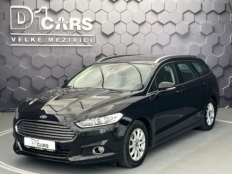 Ford Mondeo 2.0 TDCi Titanium manuál Cebia - fotka 1 z 49