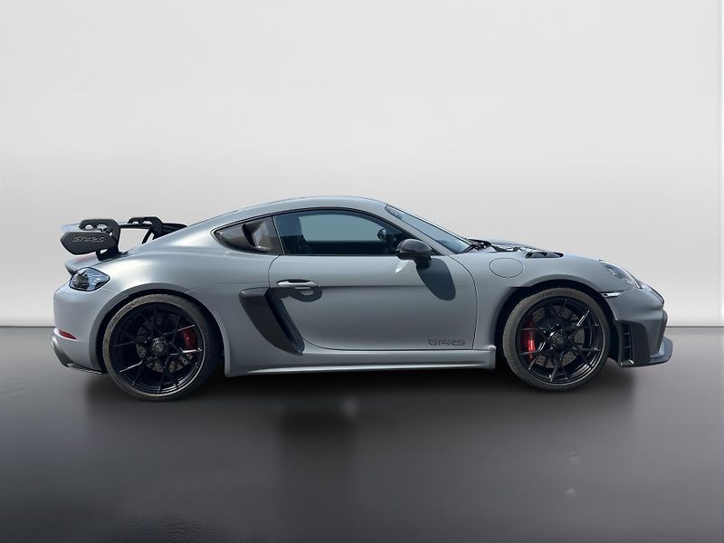 Porsche Cayman 718 GT4 RS - fotka 5 z 30