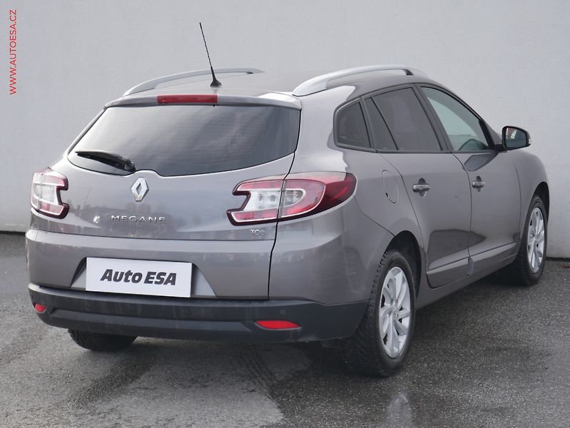 Renault Mégane (2014) 1.2 TCe, ČR, AC, temp - fotka 4 z 20