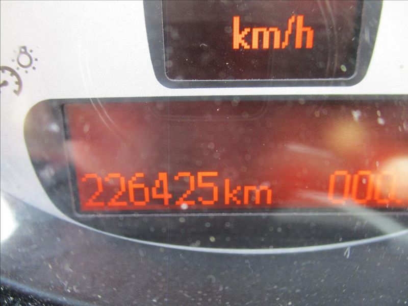 Mini Countryman 1,6 D, aut.klima,serv.kniha, - fotka 14 z 31
