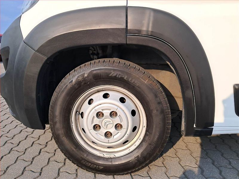 Citroën Jumper (2020) 2.2 BlueHDi, 14m3, ČR - fotka 12 z 16