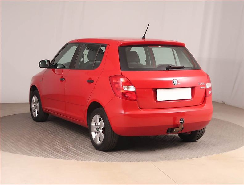 Škoda Fabia (2011) 1.2 - fotka 4 z 15