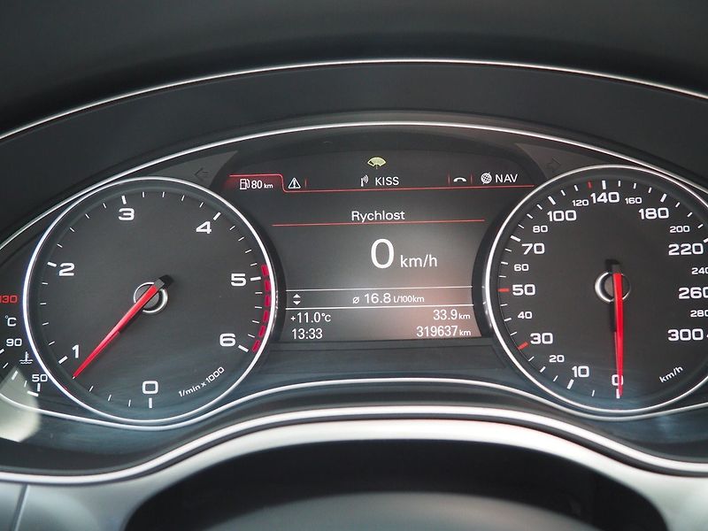 Audi A6 (2013) Avant 3.0 TDI, 150 kW - fotka 30 z 41