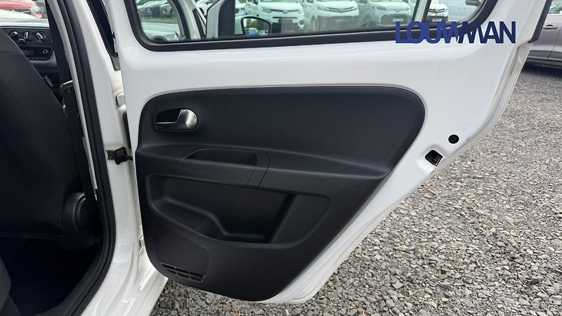 Škoda Citigo 1.0 STYLE - fotka 18 z 22