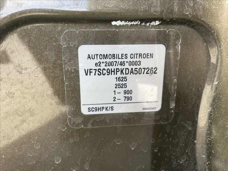 Citroën C3 1,6 HDi 68kw Exclusive 2maj. - fotka 27 z 38